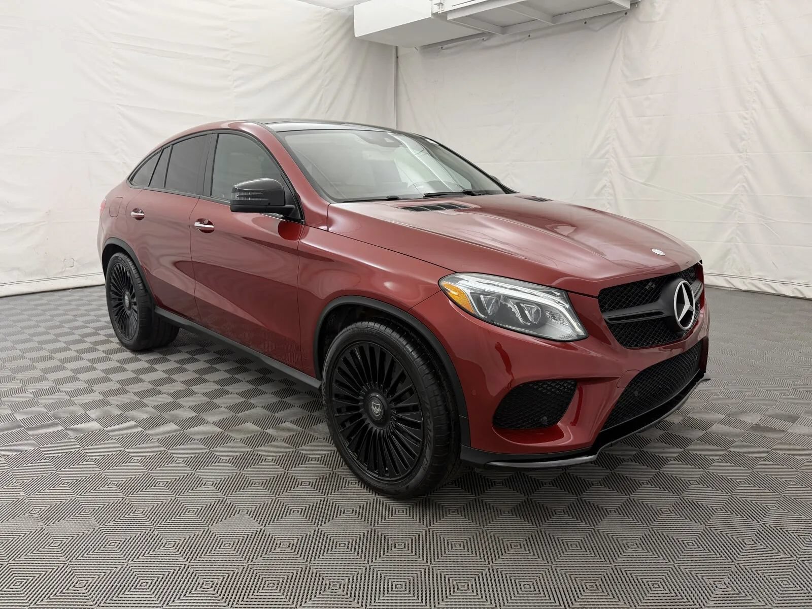 Used 2016 Mercedes-Benz GLE 450 4MATIC Coupe image 4