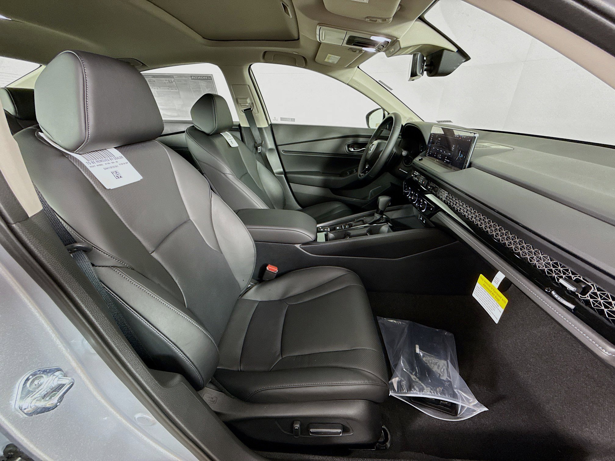 New 2025 Honda Accord EX-L image 34