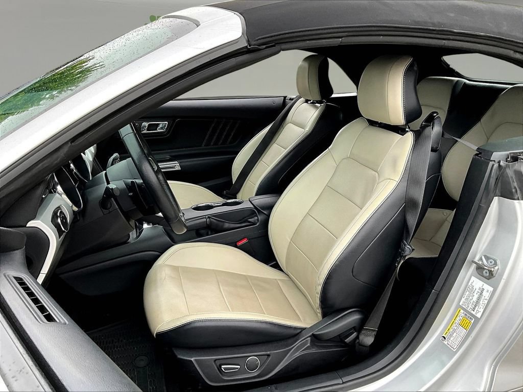 Used 2017 Ford Mustang Premium RWD image 23