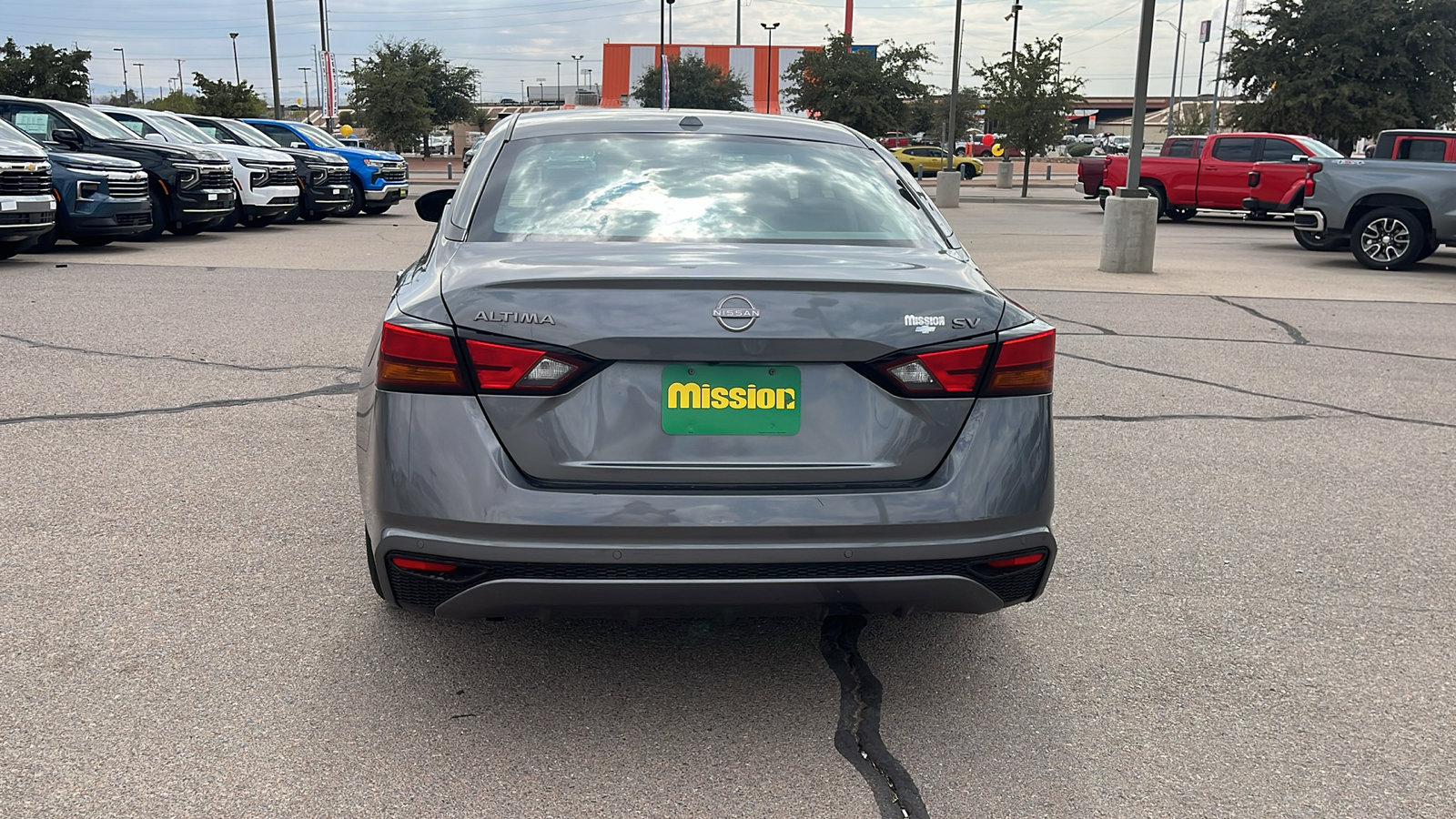 Used 2023 Nissan Altima 2.5 SV image 7