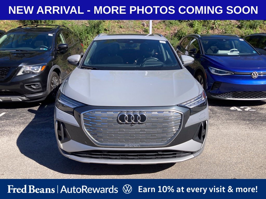 Used 2023 Audi Q4 e-tron Prestige w/ 20" Wheel Package AWD/4WD image 2