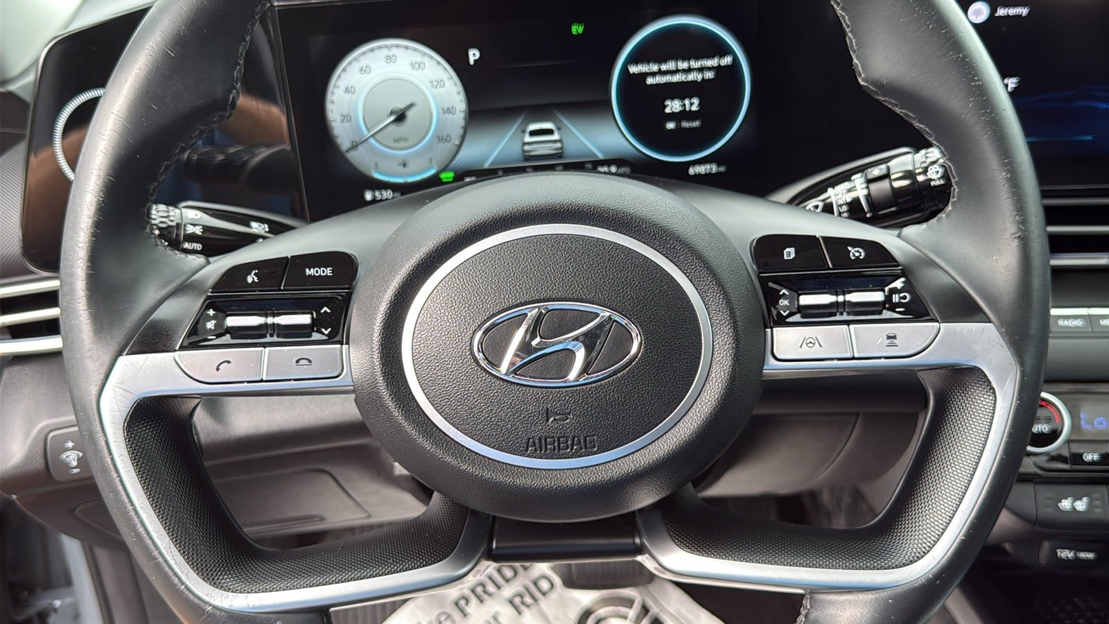 Used 2021 Hyundai Elantra Limited FWD image 13