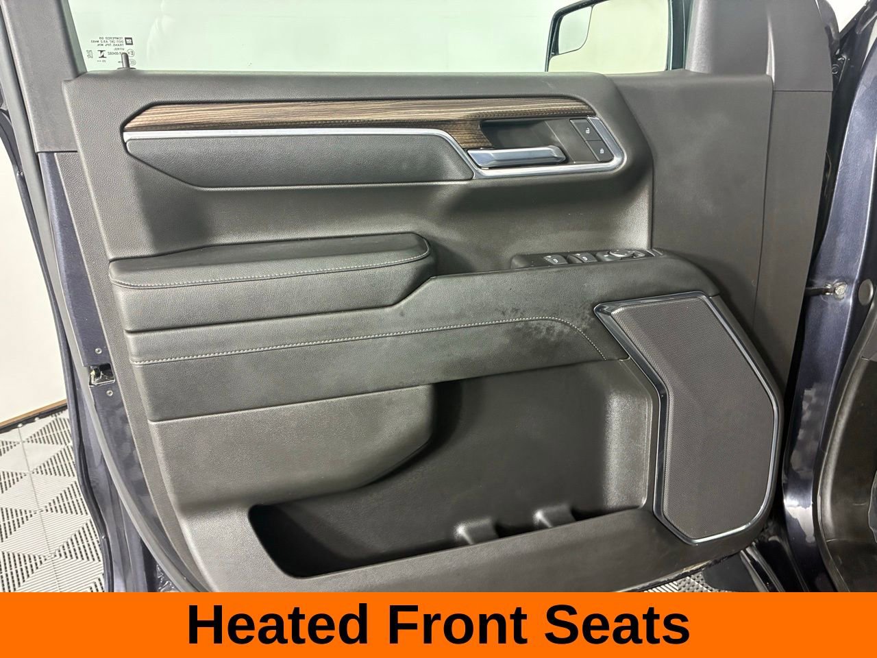 Used 2024 Chevrolet Silverado 1500 LT image 10