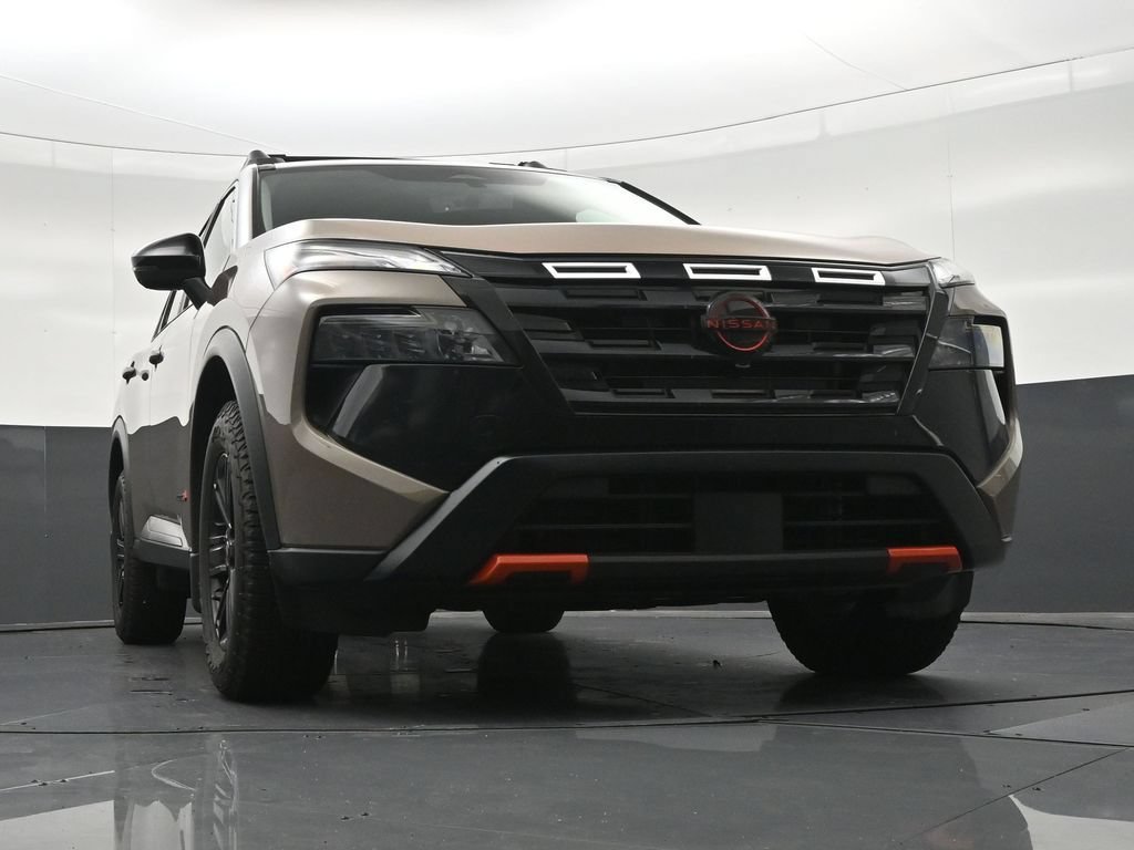 Used 2025 Nissan Rogue SV w/ Rock Creek Premium Package AWD/4WD image 30