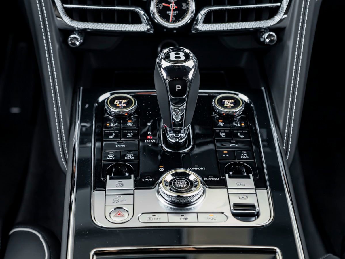 Certified 2022 Bentley Flying Spur W12 image 23