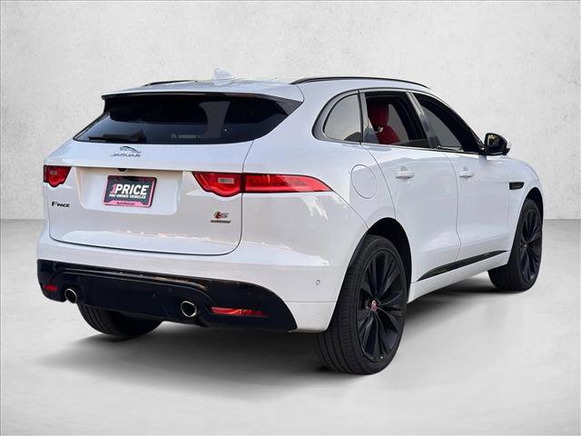 Used 2018 Jaguar F-PACE S image 5
