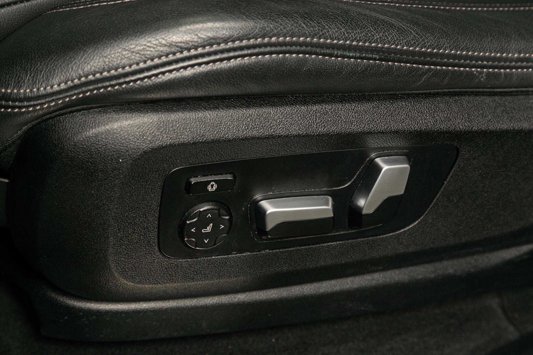 Used 2020 BMW X7 xDrive40i w/ Premium Package image 20