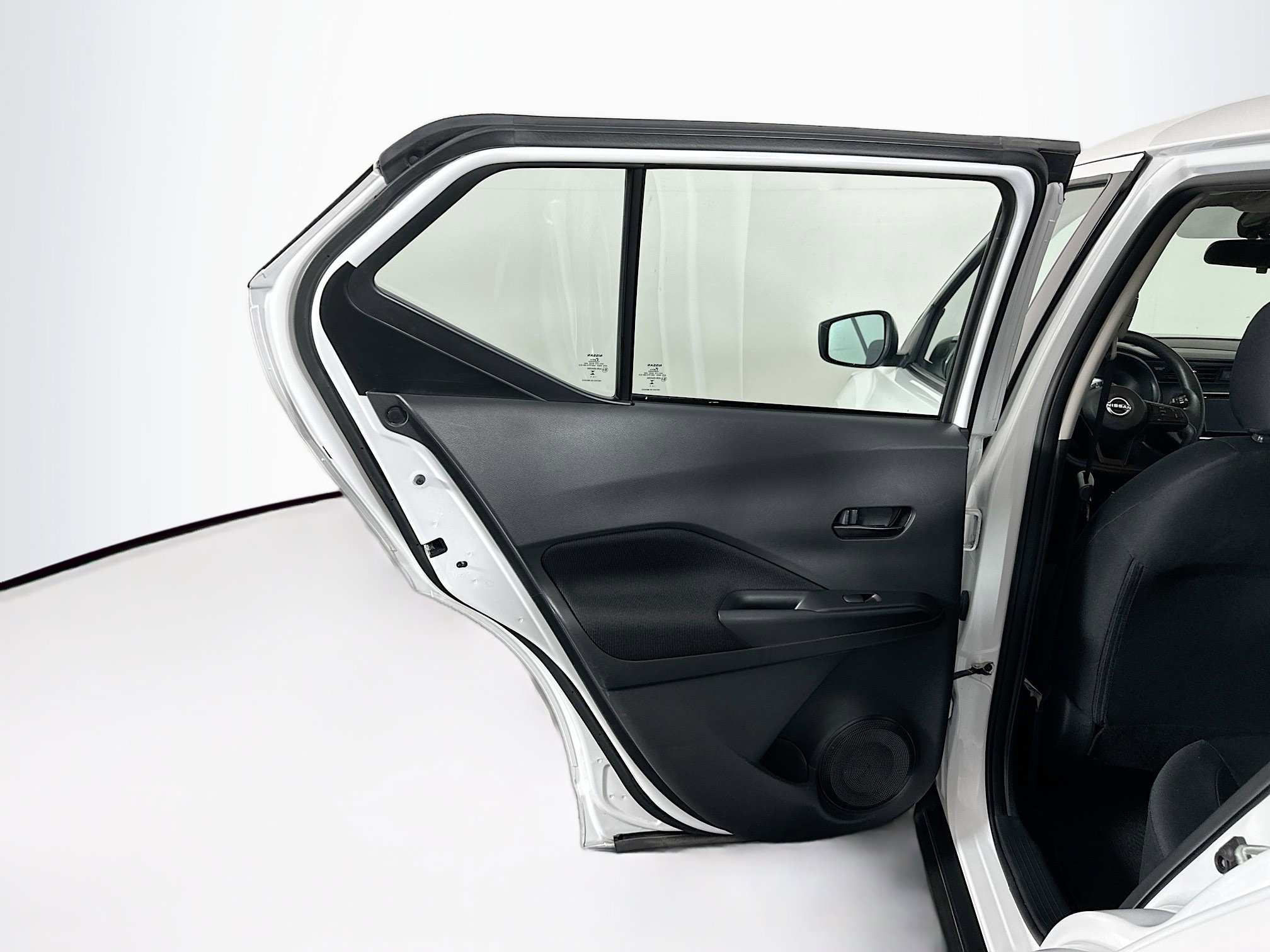 Used 2024 Nissan Kicks S image 24