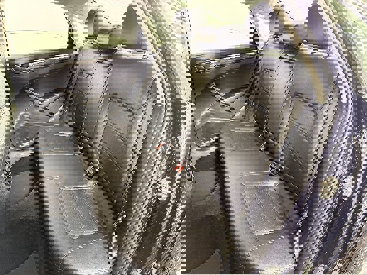 Used 2018 Volkswagen Passat 2.0T SE image 39