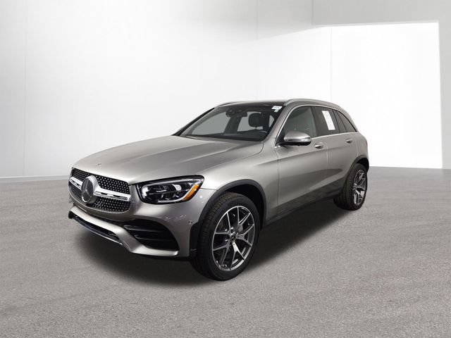 Used 2021 Mercedes-Benz GLC 300 4MATIC image 2