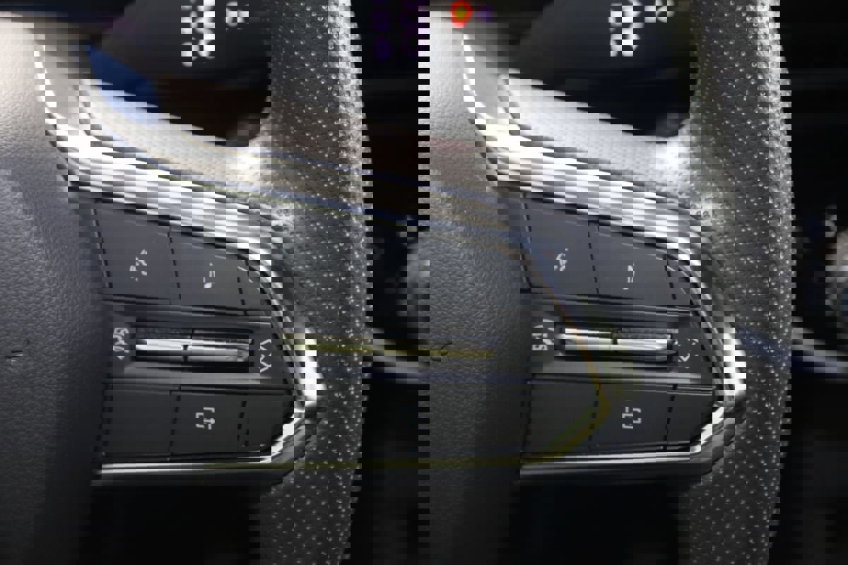 Used 2024 Honda Prologue EX image 35