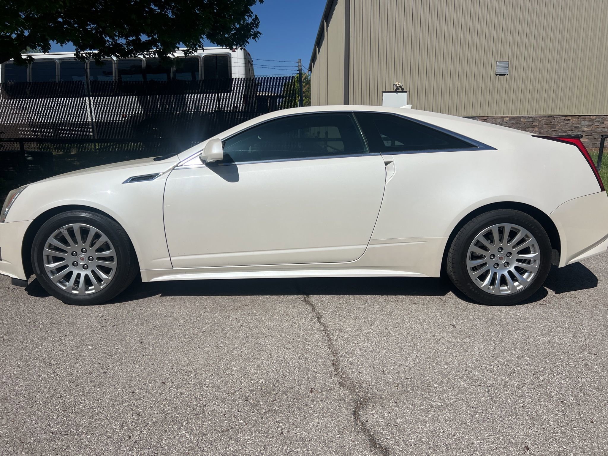 Used 2014 Cadillac CTS Performance w/ Performance Luxury Package RWD image 9