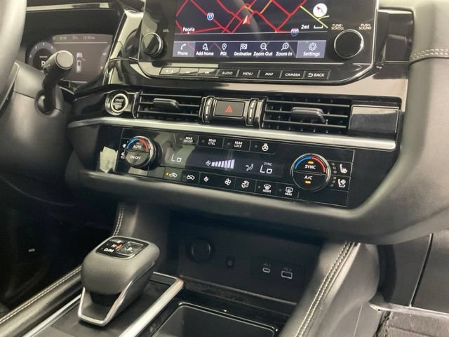 Used 2023 Nissan Pathfinder Platinum AWD/4WD image 24