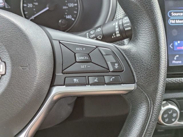 Used 2023 Nissan Kicks SV FWD image 24