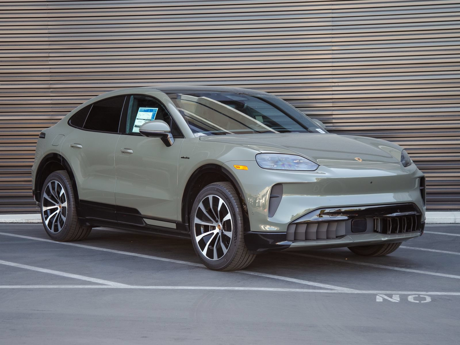 New 2026 Porsche Cayenne S AWD/4WD image 9