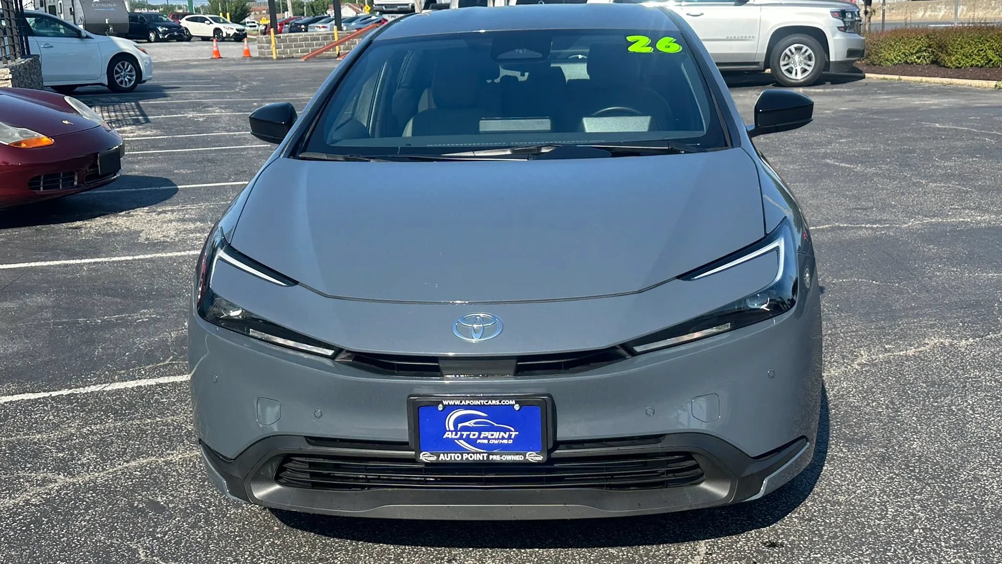 Used 2026 Toyota Prius LE FWD image 2