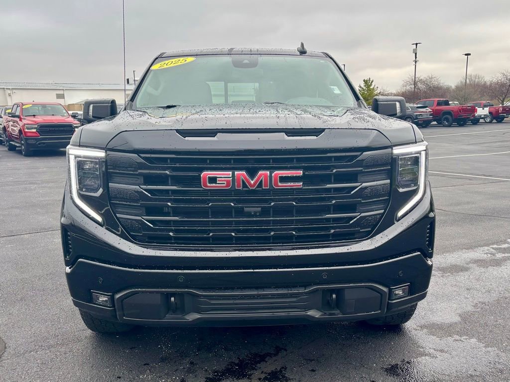 Used 2025 GMC Sierra 1500 Elevation w/ Preferred Package image 10