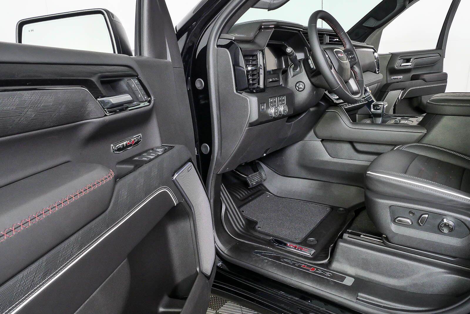 New 2026 GMC Sierra 1500 AT4X AWD/4WD image 8