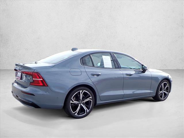Used 2024 Volvo S60 B5 Ultimate image 4