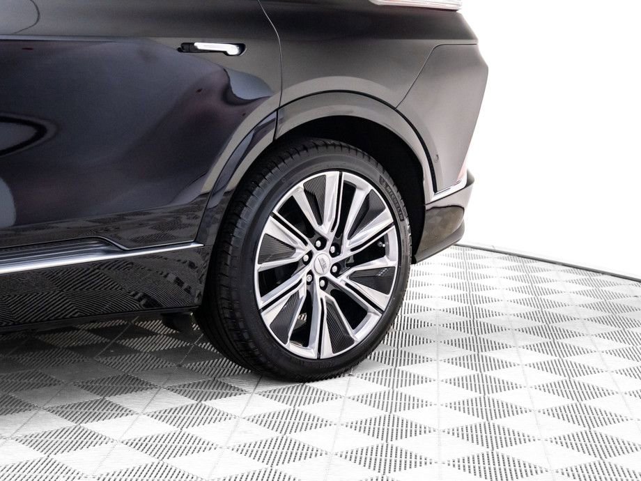 Certified 2024 Cadillac Lyriq Luxury w/ LPO, Floor Liner Package image 37