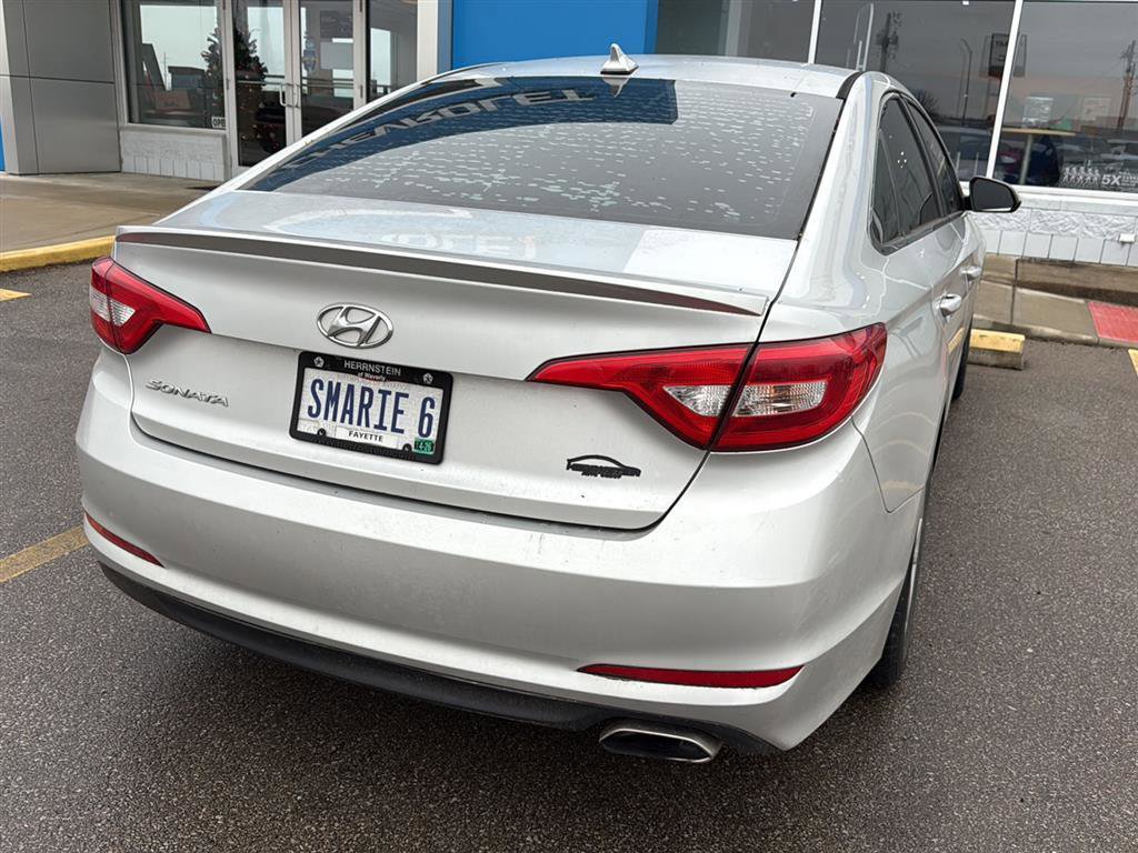 Used 2015 Hyundai Sonata SE w/ Option Group 09 image 8