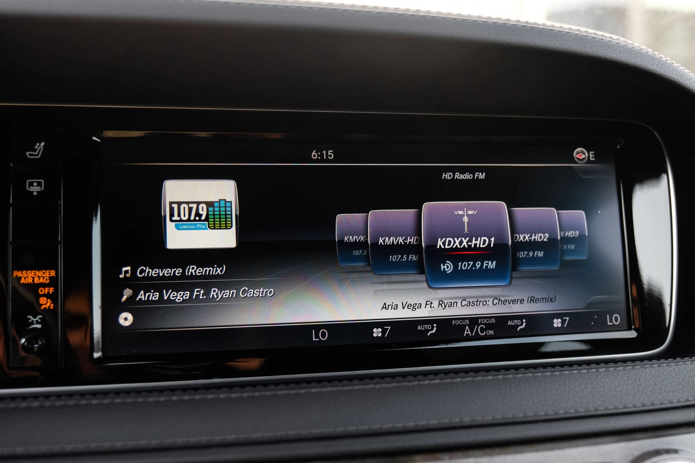 Used 2015 Mercedes-Benz S 550 Sedan image 40