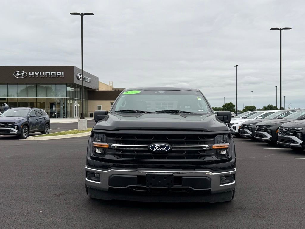 Used 2024 Ford F150 XLT w/ Mobile Office Package RWD image 2