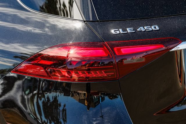 Used 2024 Mercedes-Benz GLE 450 4MATIC image 10