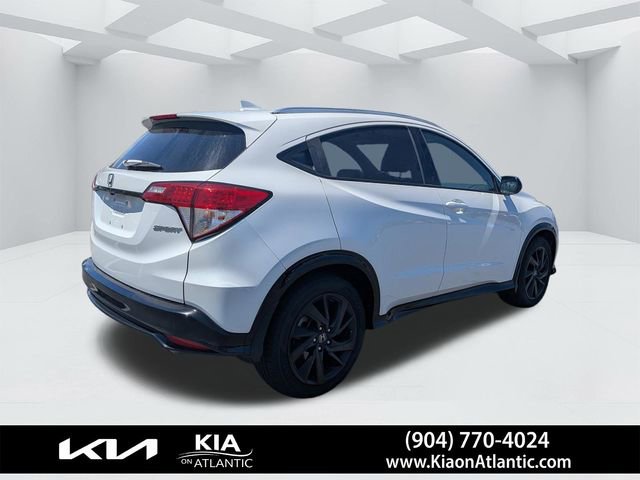 Used 2021 Honda HR-V Sport image 3