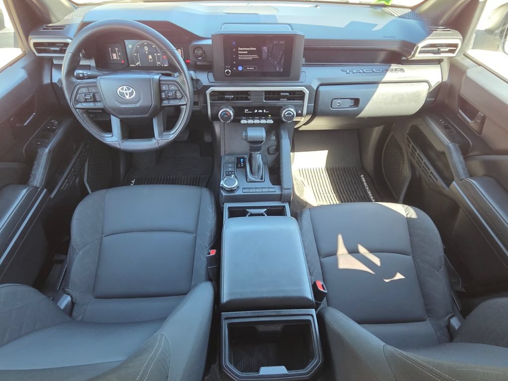 Certified 2024 Toyota Tacoma SR AWD/4WD image 4