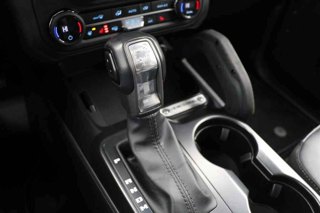 Used 2025 Ford Bronco Badlands image 24
