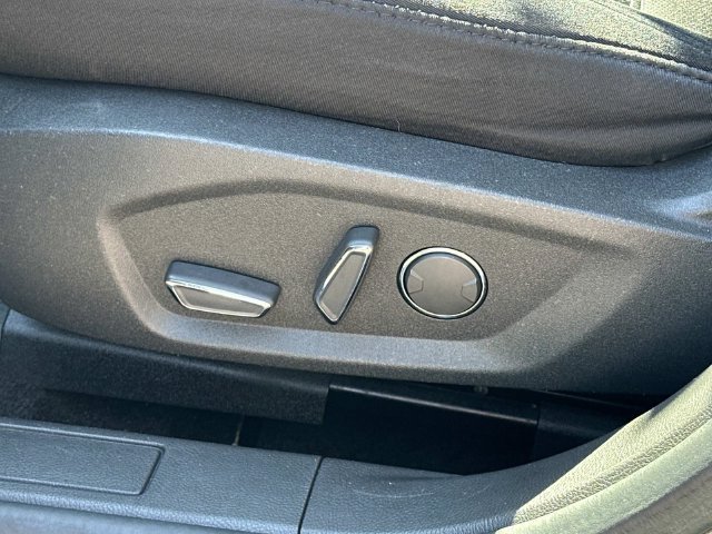 Used 2014 Ford Fusion SE FWD image 14