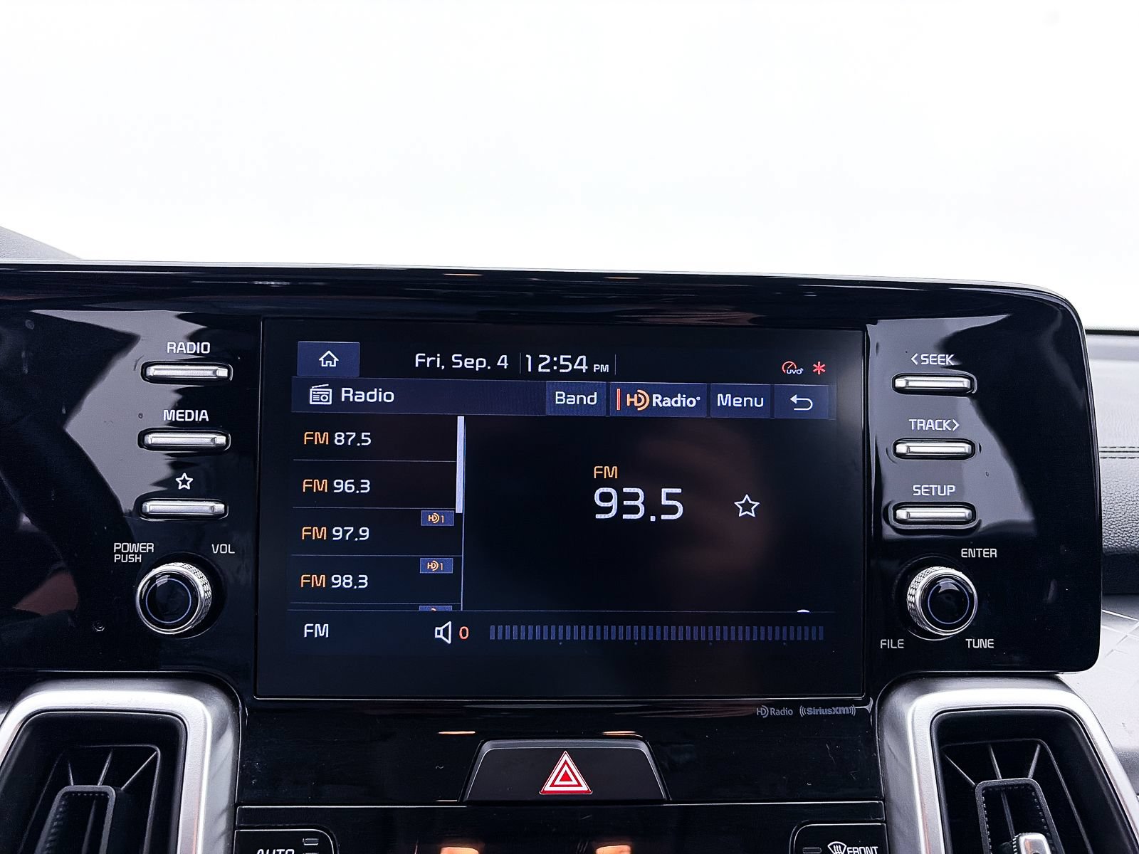 Used 2021 Kia Sorento S FWD image 22