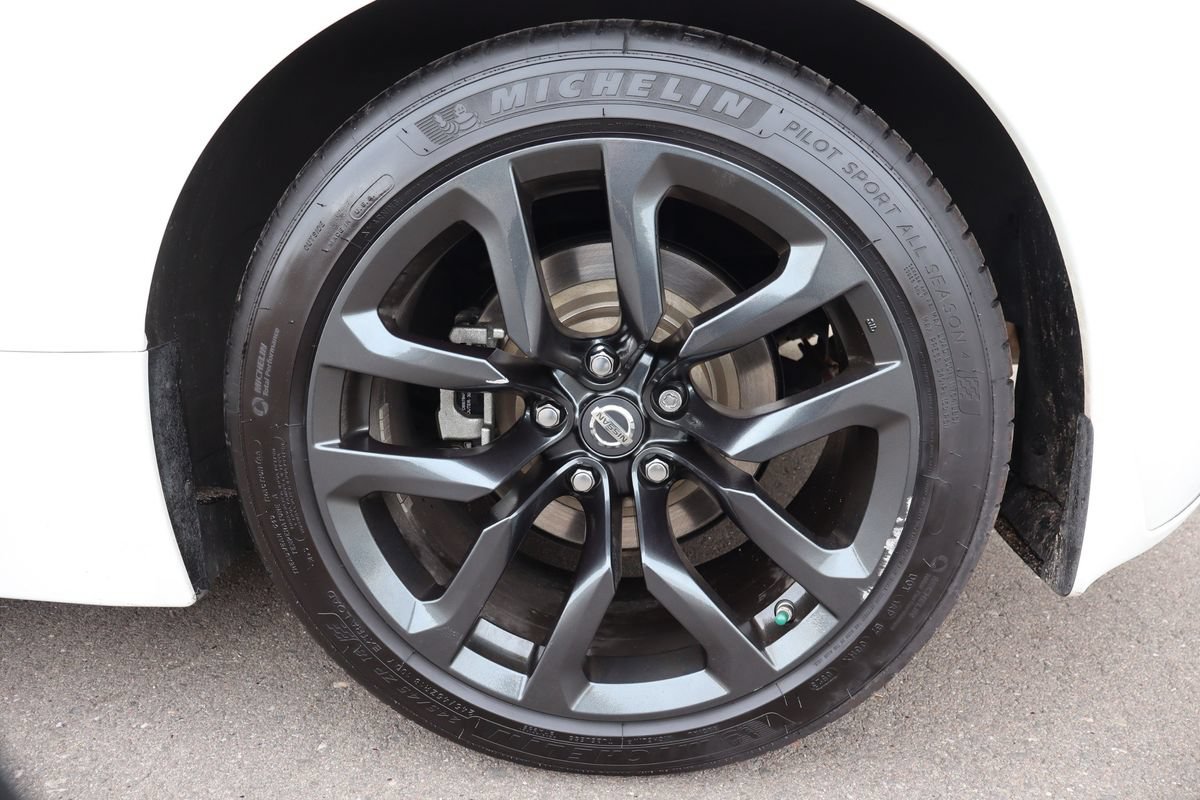 Used 2019 Nissan 370Z Touring RWD image 36