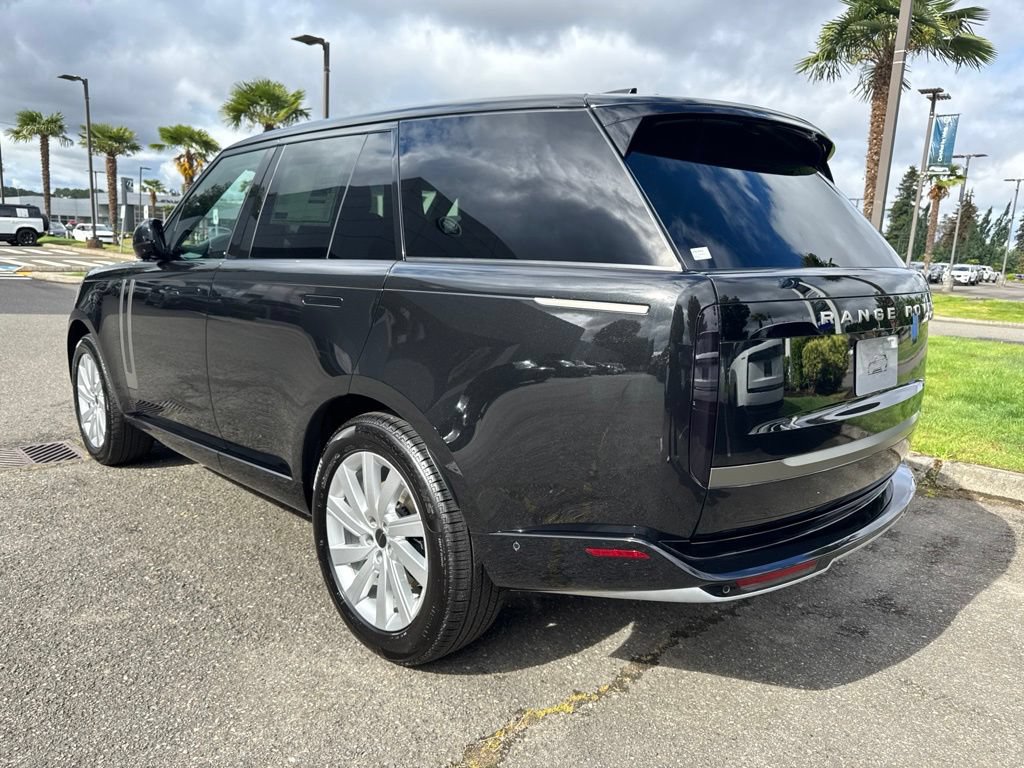 New 2026 Land Rover Range Rover SE AWD/4WD image 3