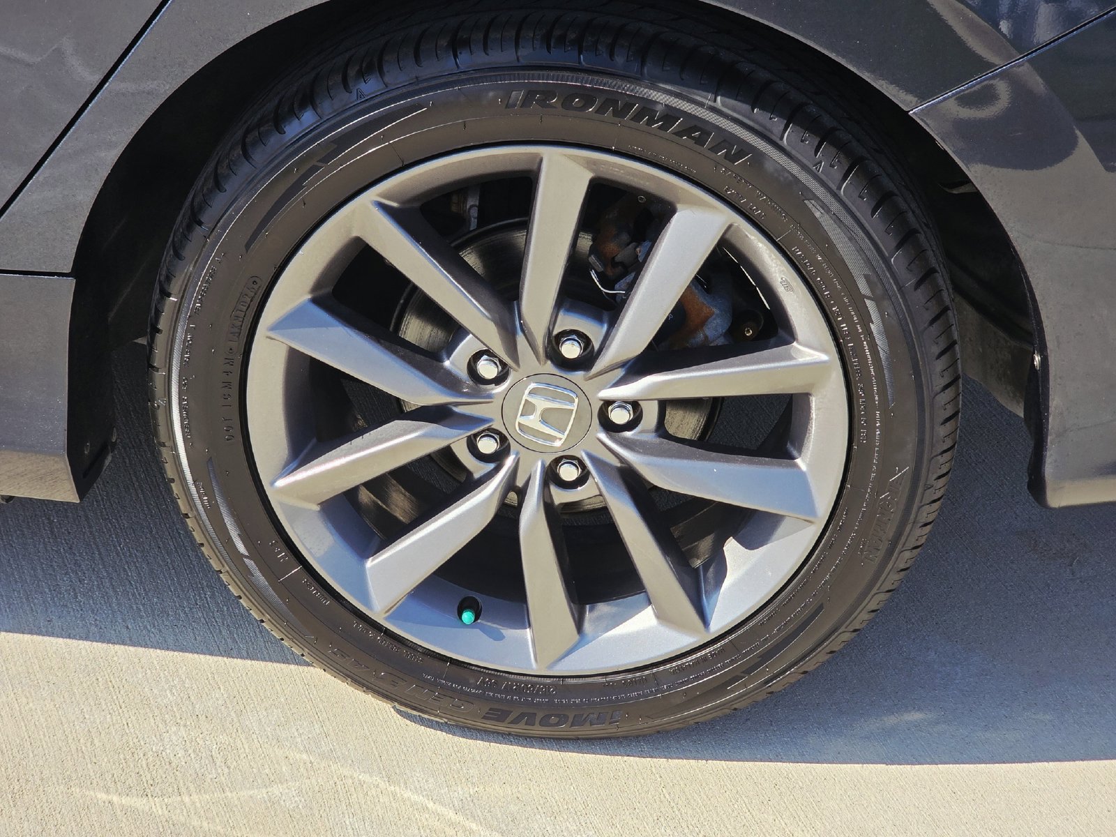 Used 2021 Honda Civic EX image 9