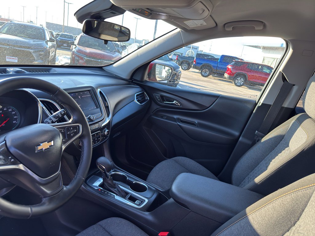 Used 2023 Chevrolet Equinox LT image 25