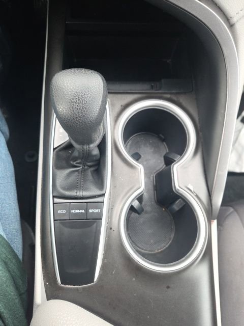 Used 2024 Toyota Camry LE image 33