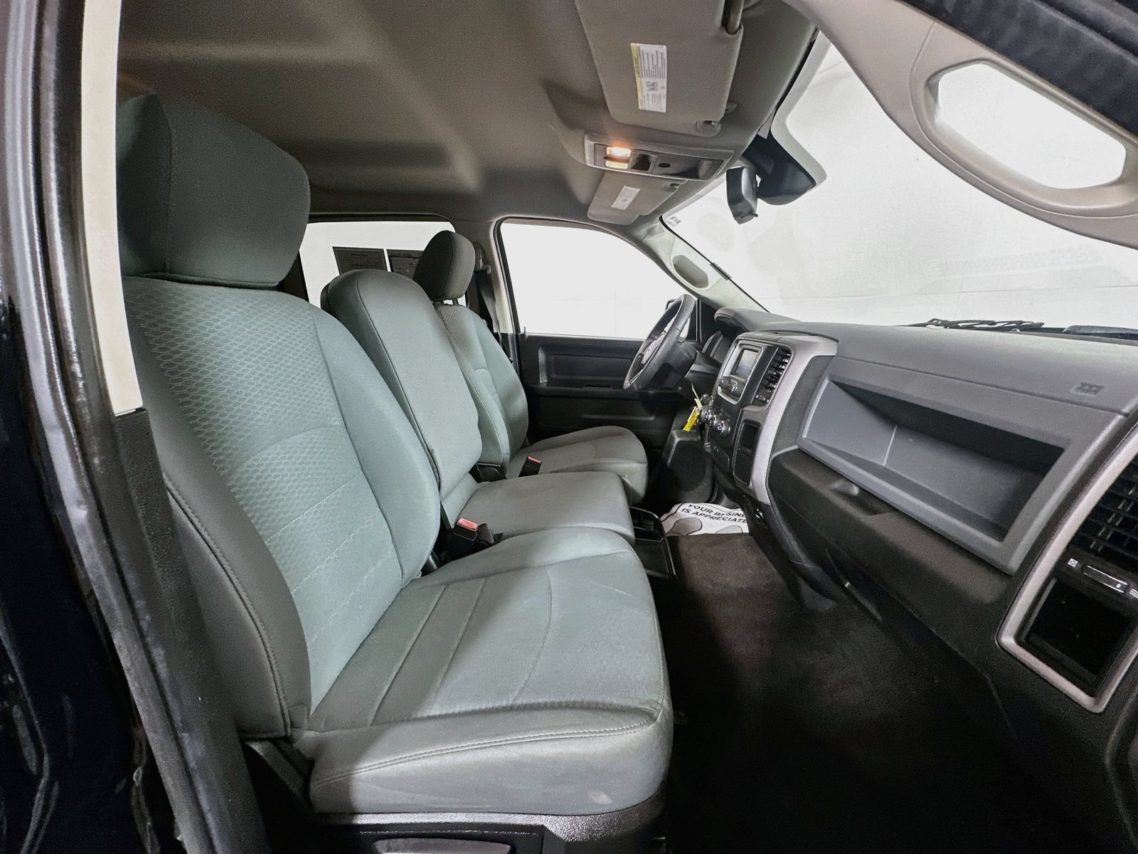 Used 2014 RAM 1500 Express RWD image 25