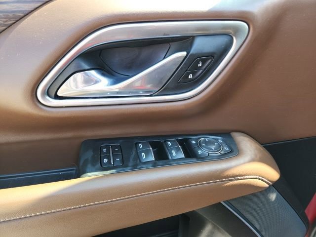 Certified 2021 Chevrolet Suburban High Country w/ Premium Package AWD/4WD image 38