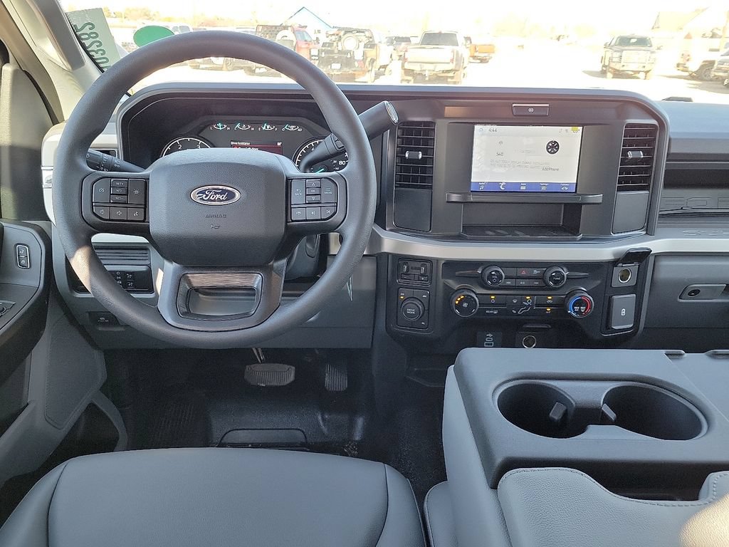 New 2026 Ford F350 XL w/ XL Chrome Package AWD/4WD image 17