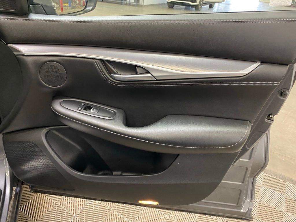 Used 2023 INFINITI QX55 Luxe w/ Cargo Package AWD/4WD image 22