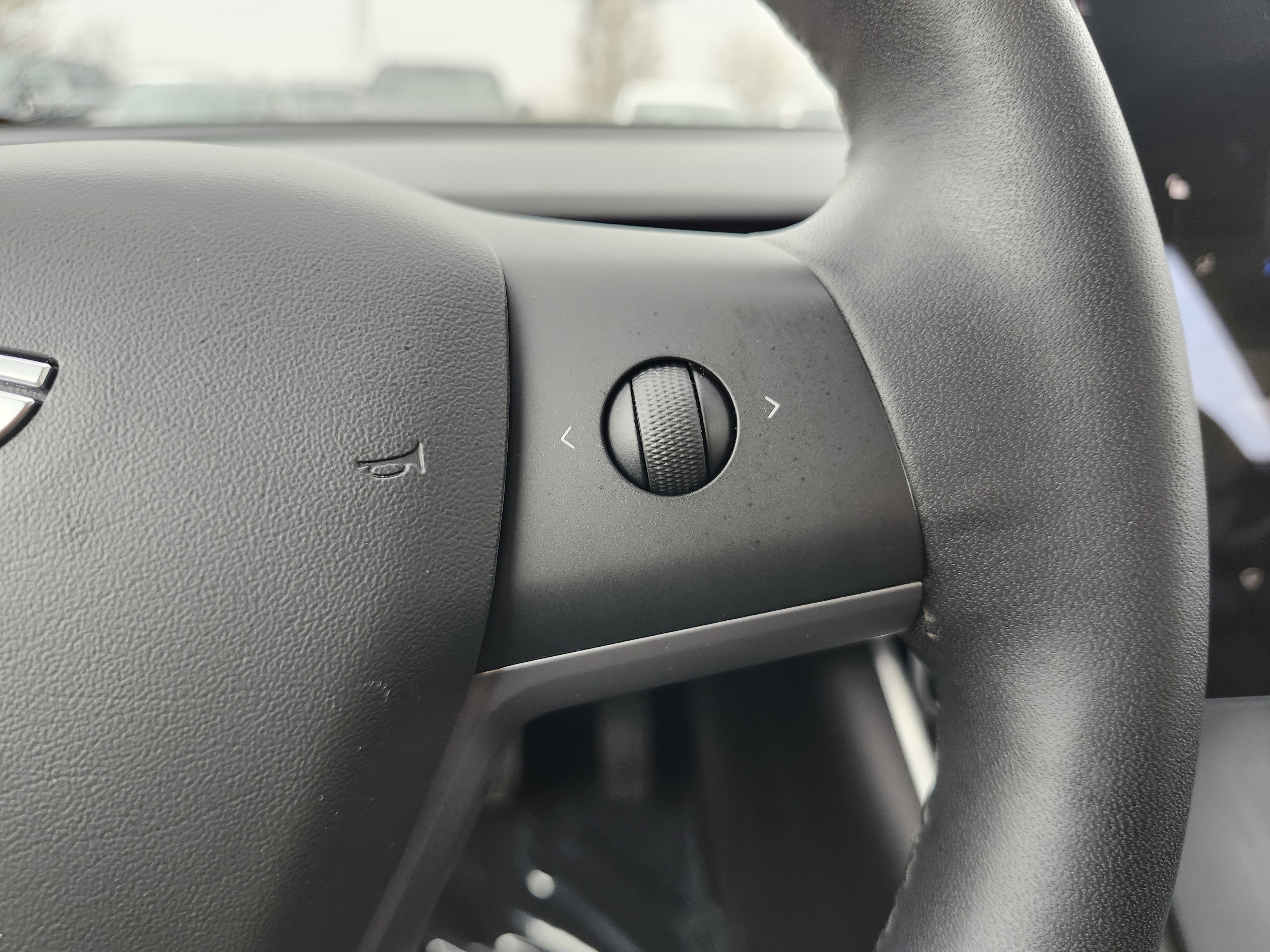 Used 2019 Tesla Model 3 Mid Range image 32