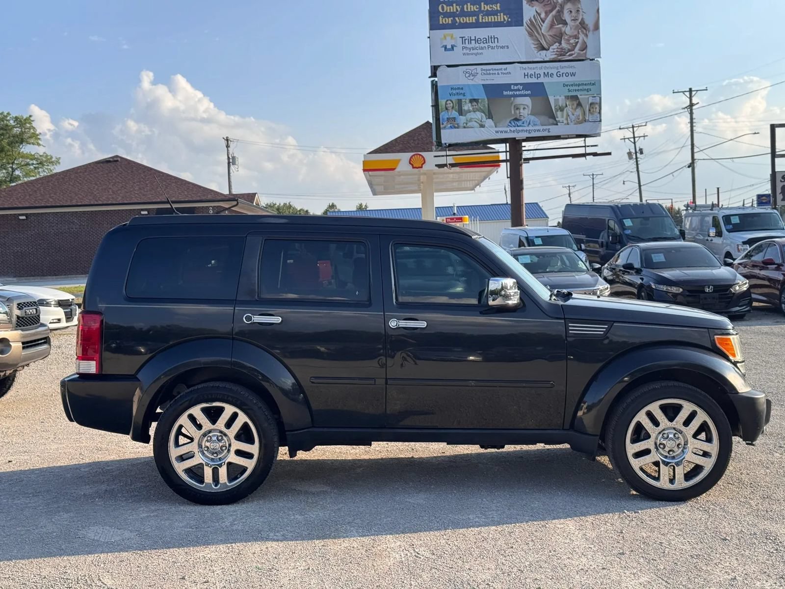 Used 2011 Dodge Nitro Heat RWD image 5