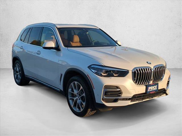 Used 2023 BMW X5 xDrive40i w/ Premium Package AWD/4WD image 3