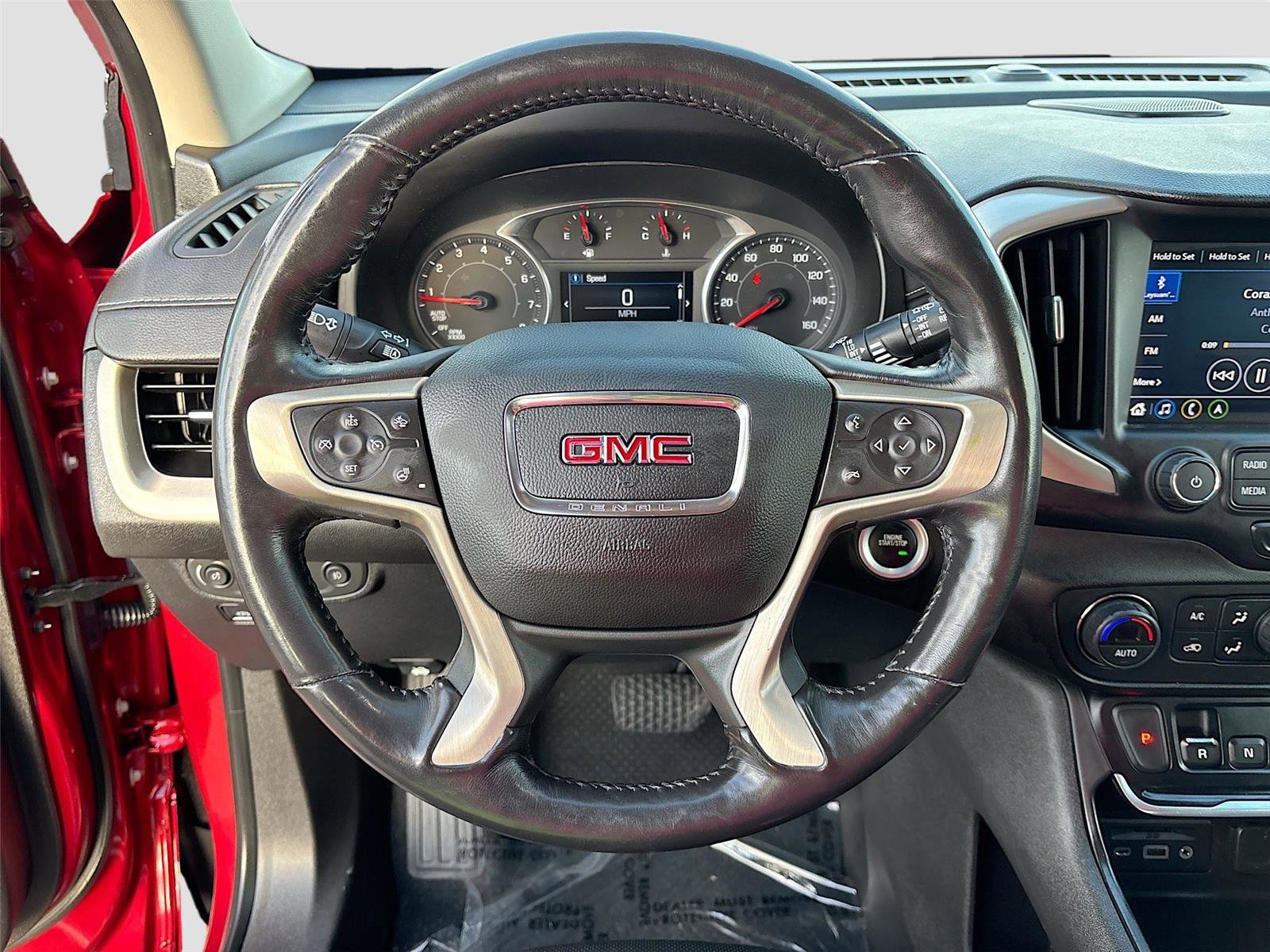 Used 2018 GMC Terrain Denali w/ Advanced Safety Package AWD/4WD image 11