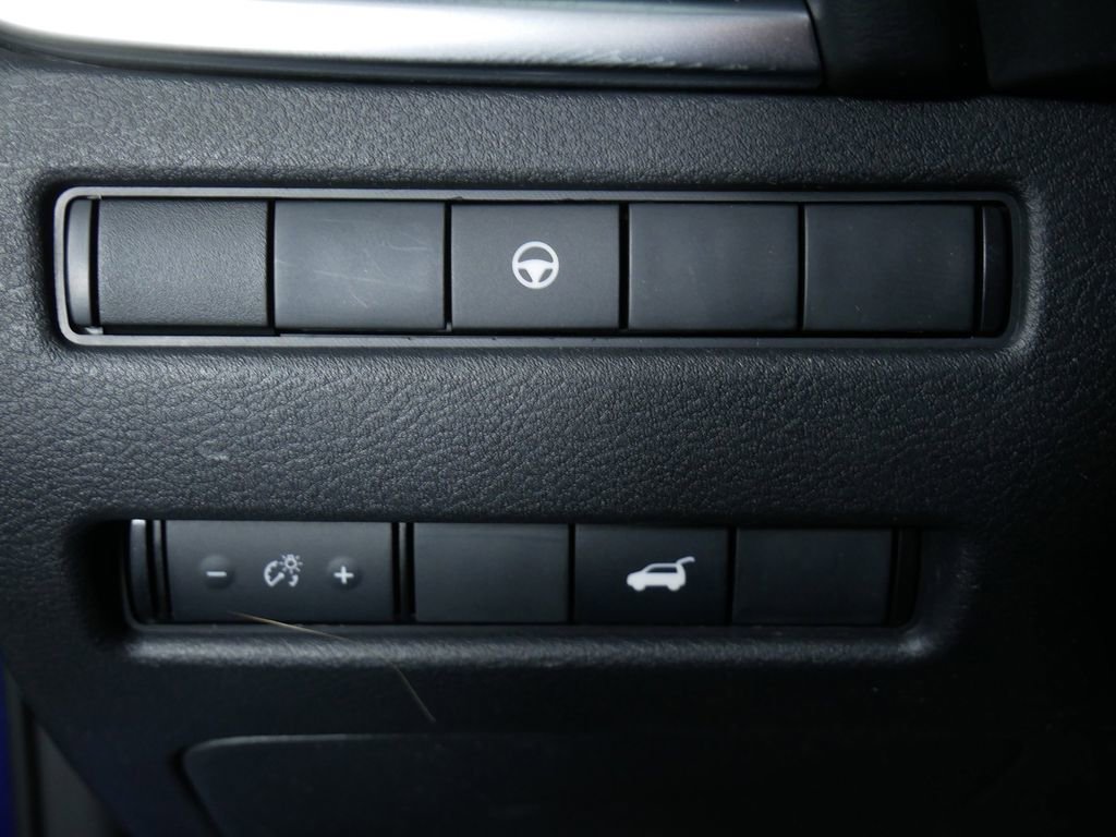 Used 2021 Nissan Rogue SV w/ Premium Package image 24