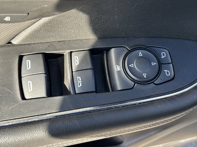 Used 2024 Buick Envision Preferred AWD/4WD image 22
