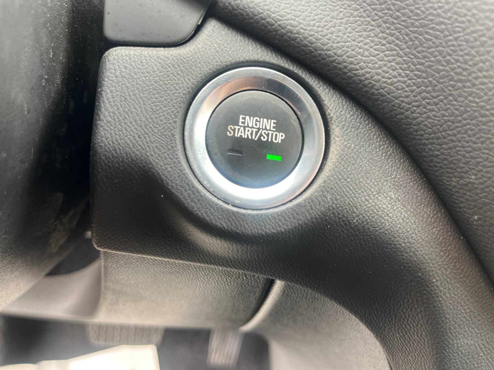 Used 2023 Chevrolet Equinox LT FWD image 29