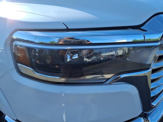 Used 2026 RAM 1500 Laramie AWD/4WD image 10